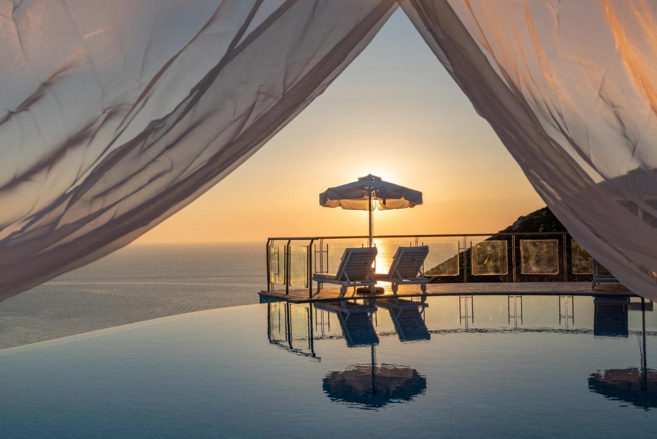 Petani Bay Hotel - Adults Only Vóvikes エクステリア 写真